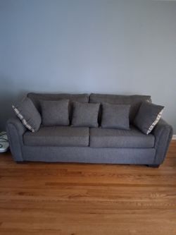 Couch set