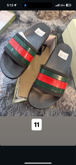 Shoe