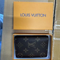Louis Vuitton Cardholder