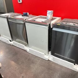 BRAND NEW OPEN BOX DISHWASHER AVAILABLE NOW
