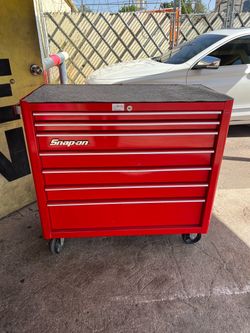 Snap On KRA4107 40” 7 Drawer Roll Cab Tool Box