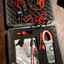 Megger DCM1500S - Solar Clamp Meter