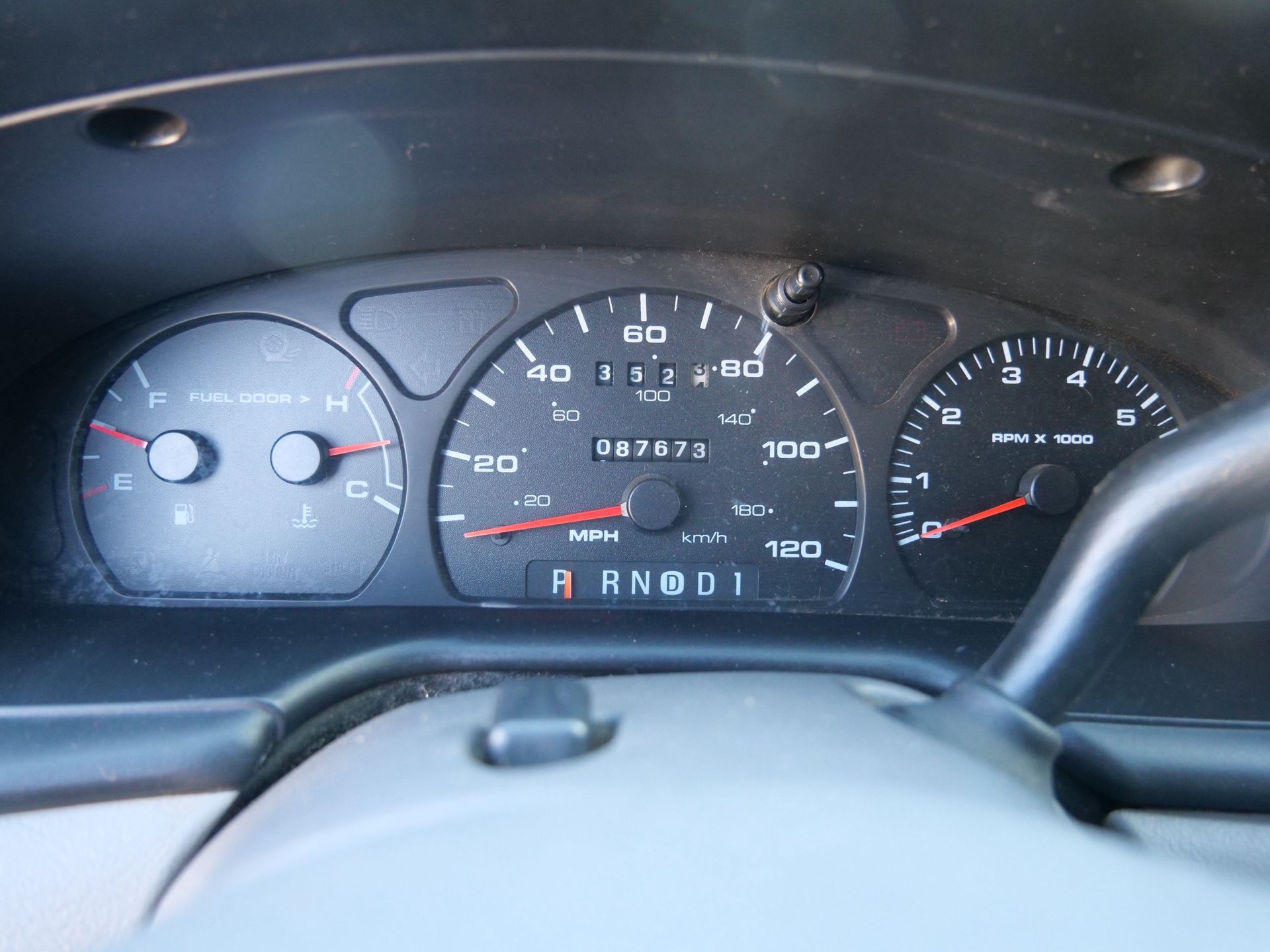 2000 Ford Taurus
