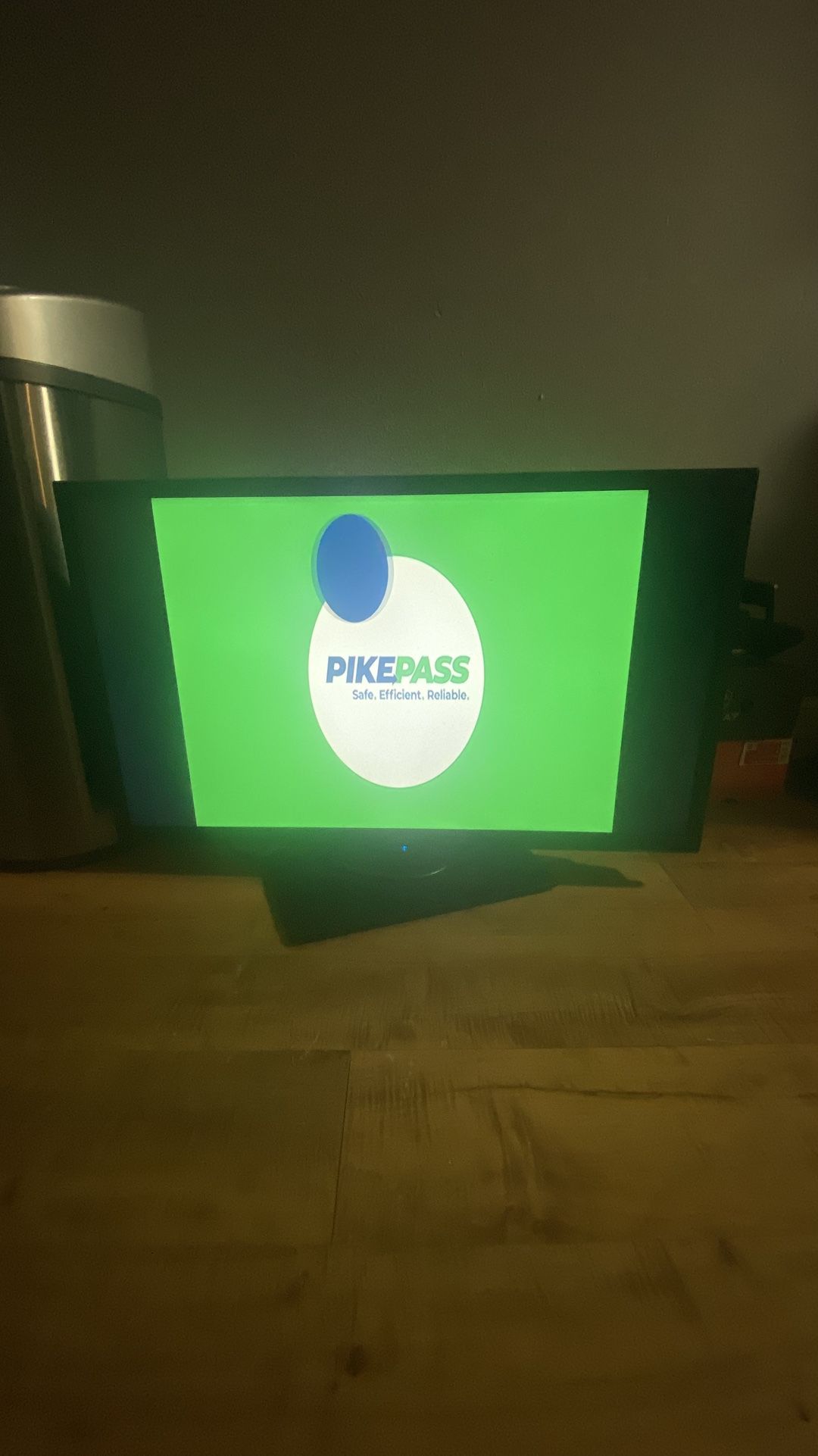 32 Inch RCA Tv