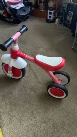 Neon tricycle pickup only E. Side. Tacoma