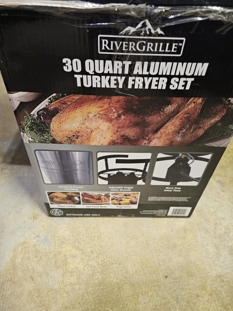 Complete Turkey Fryer Set..never Used