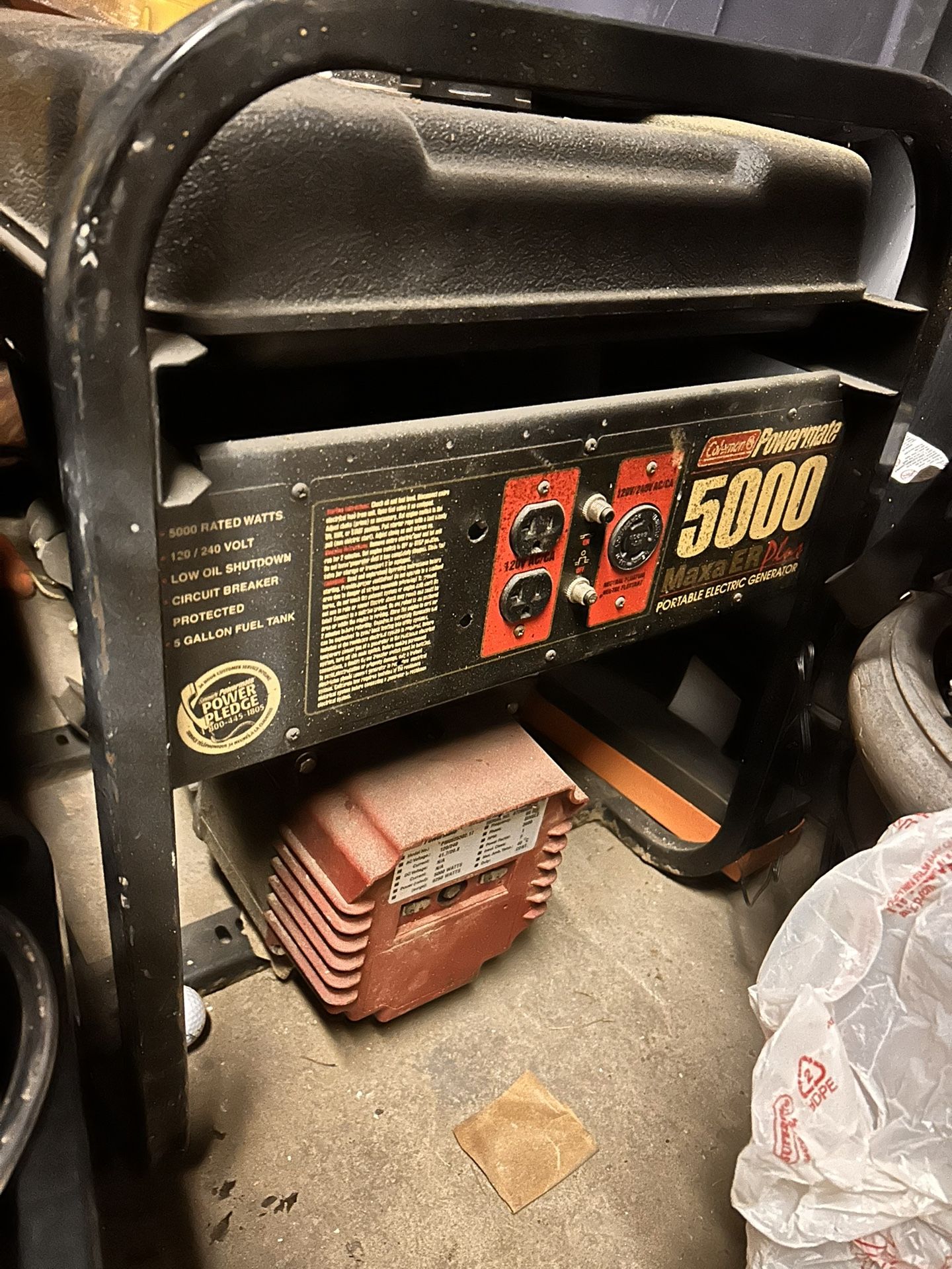 Generator 5000 Max ear Plus