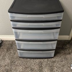Storage Cabinet - Sterilite - 5 Drawer