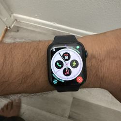 Apple Watch Series 7 45mm