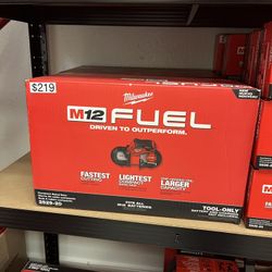 Milwaukee M12 Fuel Compact Band Saw 