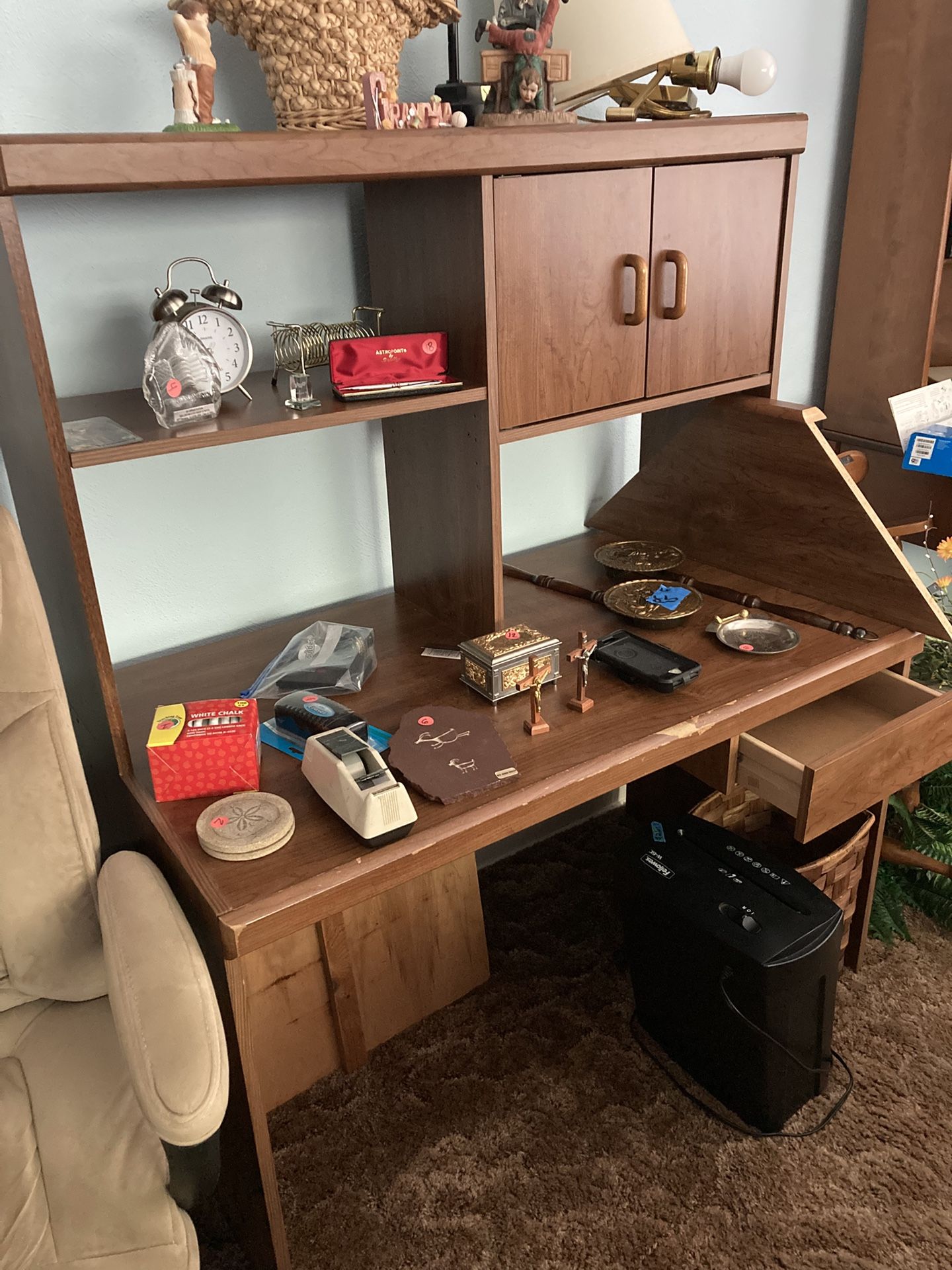FREE Desk W/Reading Lamp