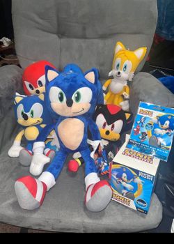 Brand New Set Of 7 Sonic The Hedgehog Bundle Deal