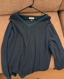 V neck sweaters