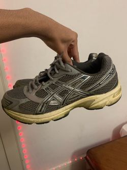 asics worn size 8