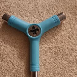 Skateboard Y-tool $15