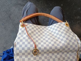 bolso Louis Vuitton Artsy MM. Demier azul.