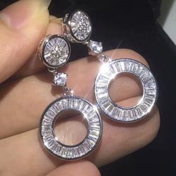 Vintage Style Geometric Hallow Design Sparkling CZ Silver Plated Zircon 