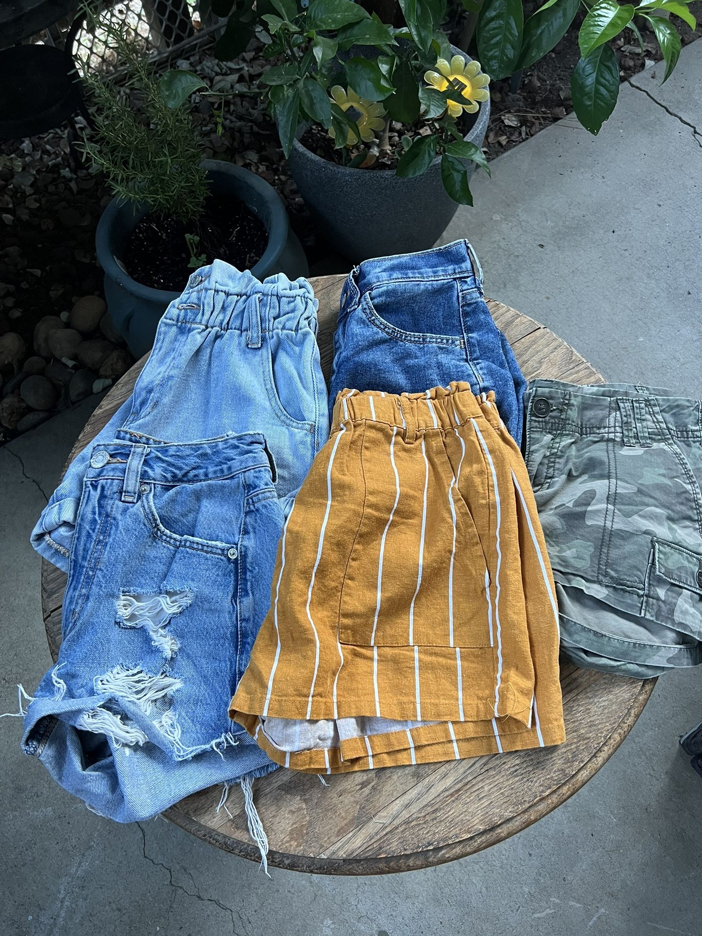 Brand Name Teen Clothes ( Xs )