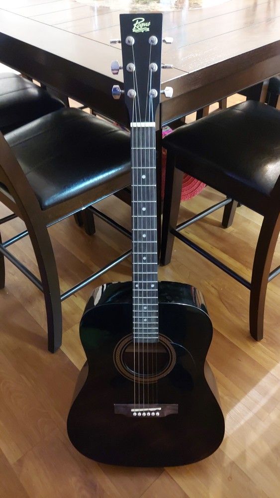 Guitar Good Condition