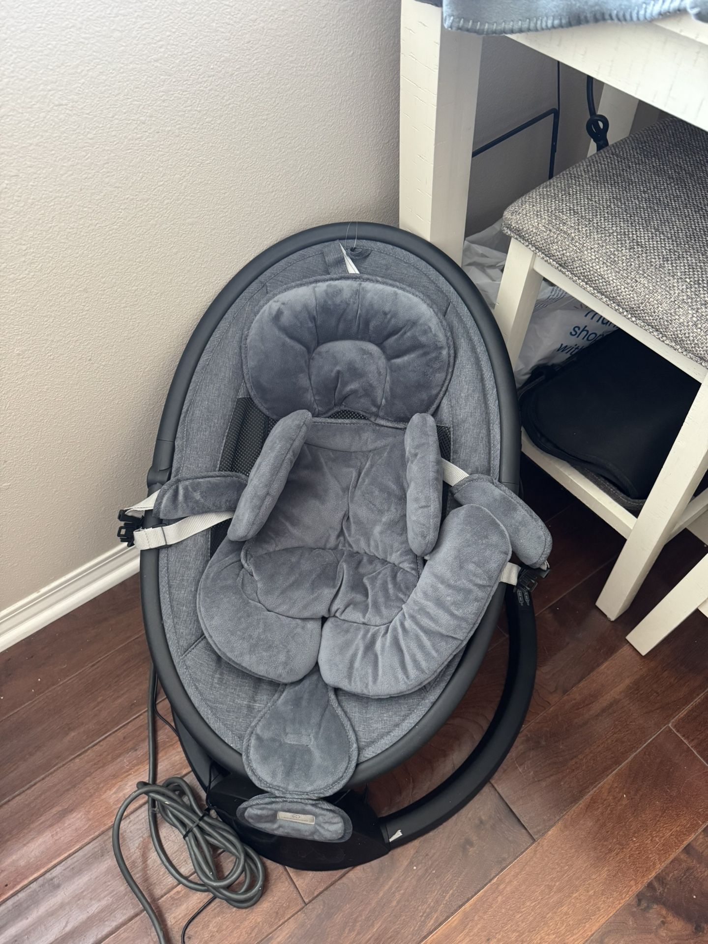 Baby Swing( With Bluetooth)