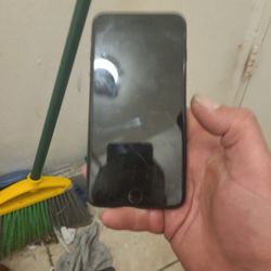 Iphone 7 128 Gb (Locked) Not Blacklisted