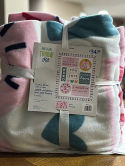 No Sew Throw Kit-“Breast Cancer Warrior “