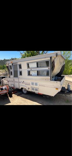 1992 Free Trailer popup sough after hard side