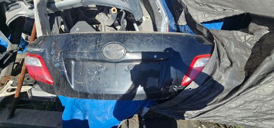 2009 Toyota Camry trunk