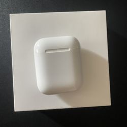 Apple AirPods 2nd Generation 