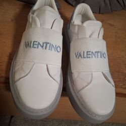 Women's Grey And White Shoes 