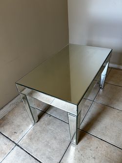 Mirror coffee table