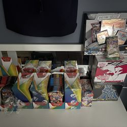 Pokemon Sealed lot *READ DESCRIPTION*