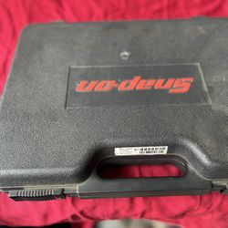 Snap-on CTS561 7.2v 1/4" hex drill driver 