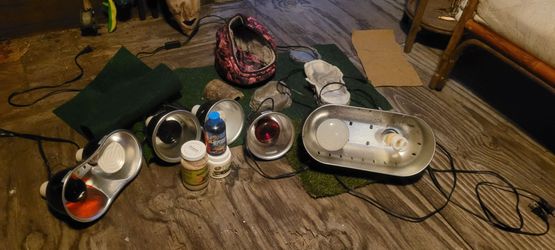 Reptile supplies and 55gal tal w/light-lid