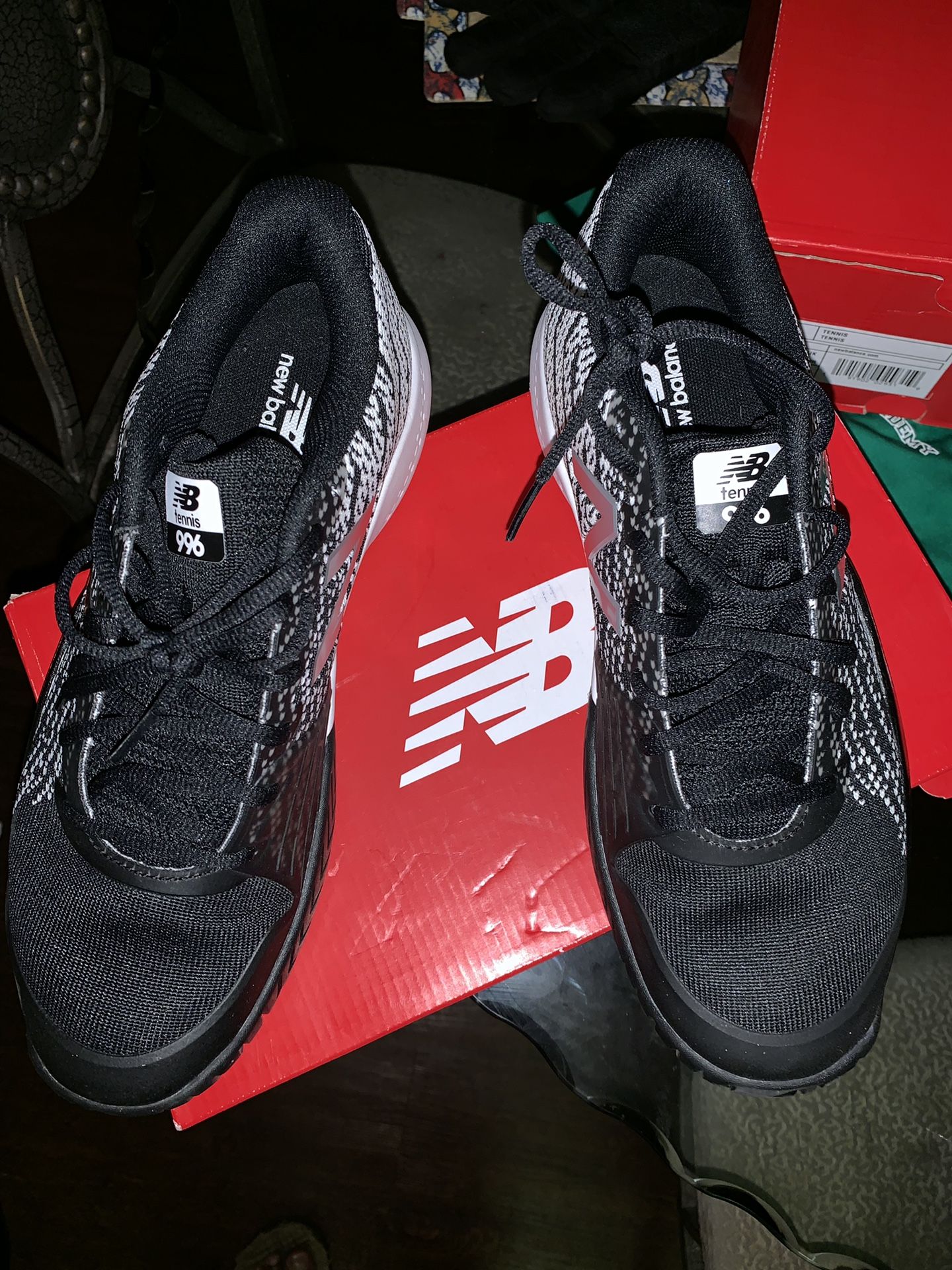 Tennis shoes for Sale