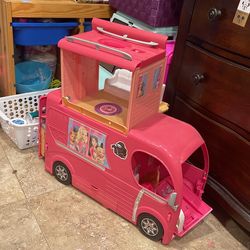 Barbie Motor Home 
