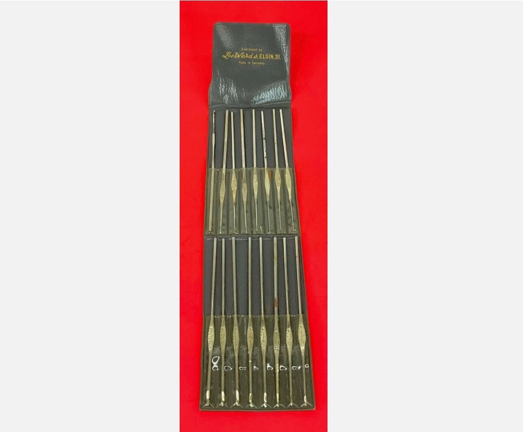 Vintage Lee Wards 15pc Steel Lace Crochet Needles With Vinyl Case