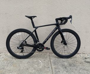Brand new 2027 Trek Madone SL5 road bike