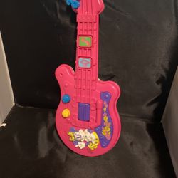 Minnie Mouse Guitar 
