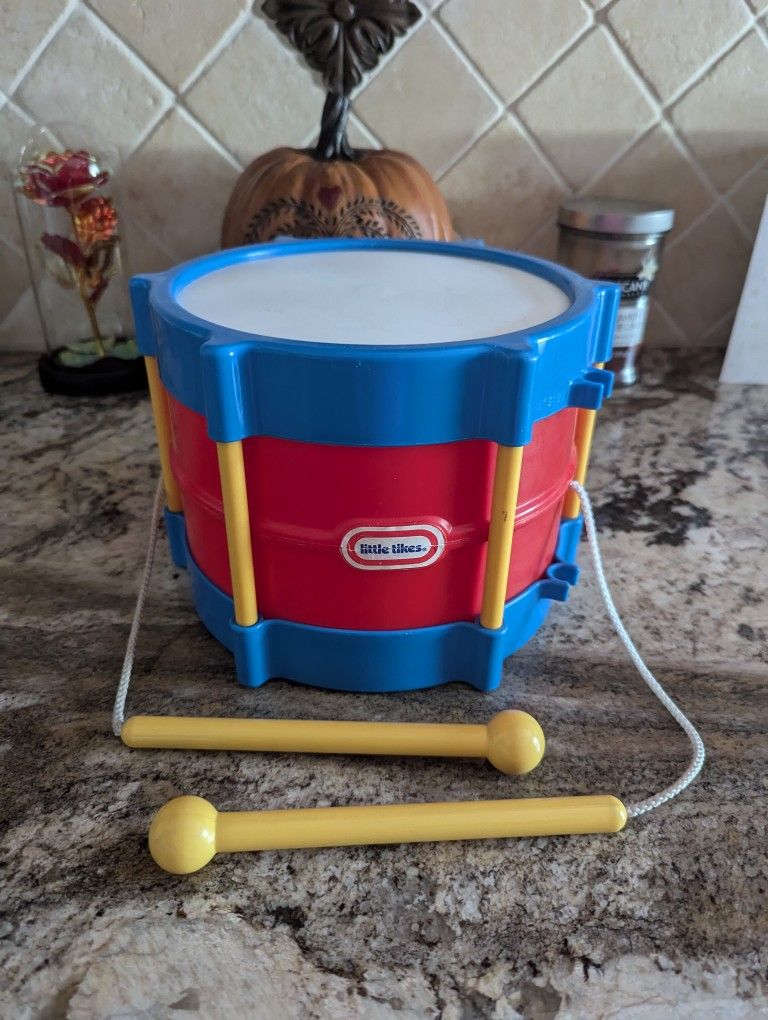 Little Tikes-Drum-2 Drum Sticks-Red & Blue 1980's Vintage-As Shown