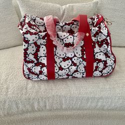 Hello Kitty Duffle Bag 