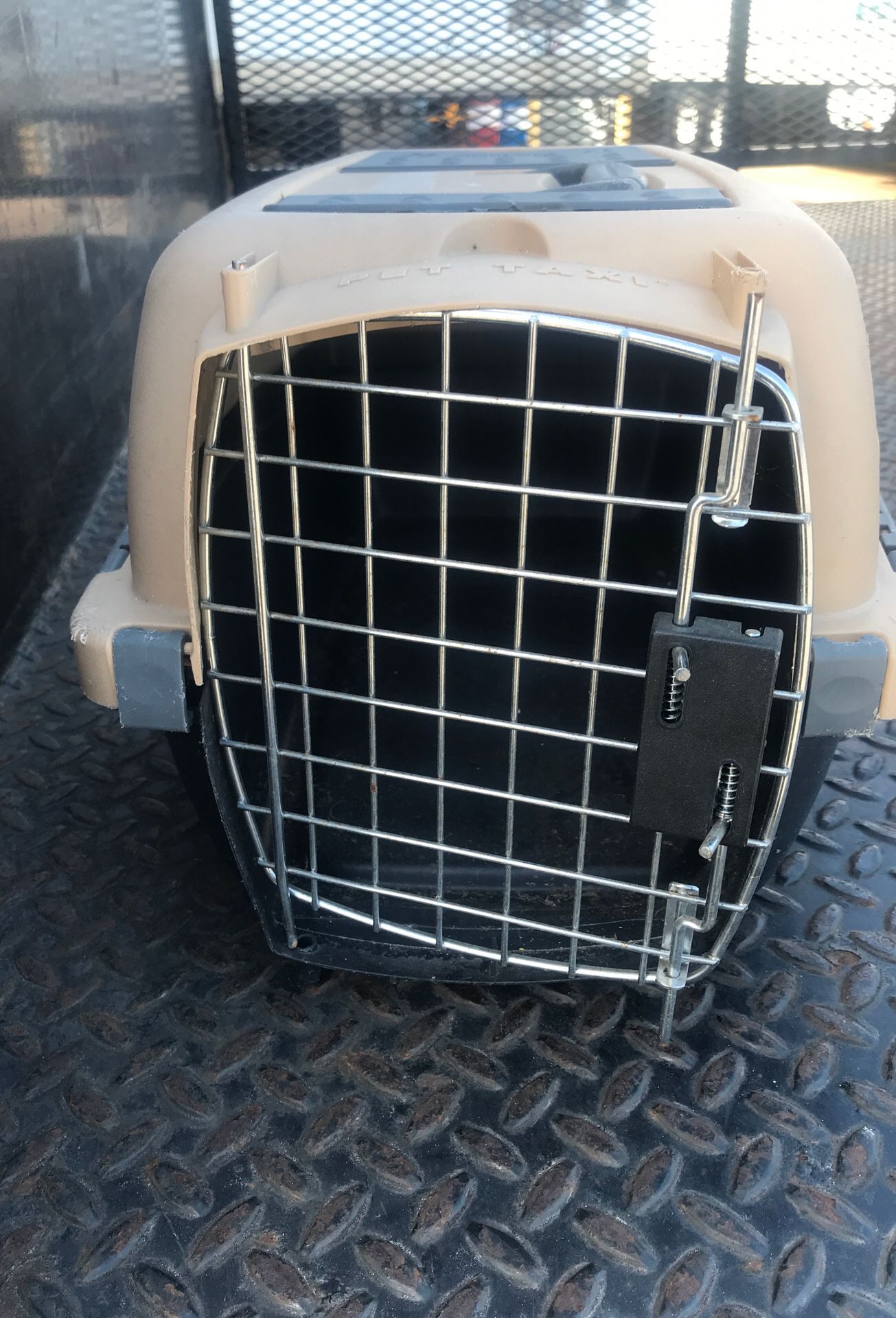 PET CAT Or Small Dog CAGE,, Great condition,,, MUST SELL
