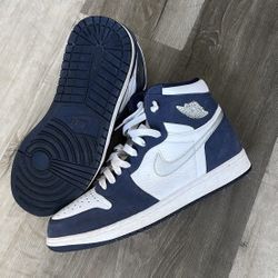 Jordan 1 Midnight Navy Size 9 