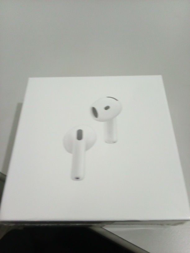 Sealed AirPods 4th Generation Earbuds