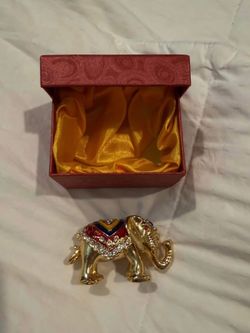 Elephant Trinket