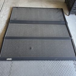 Gator Toneau Cover  - Tundra 07-21