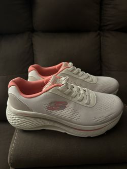 Skechers Size 8.5