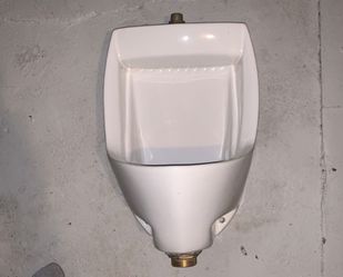 New Opened Box American Standard Maybrook 1.0 Mens Bathroom Urinal- With Some New And Possibly Lightly Used Adaptors (but Think All Are There