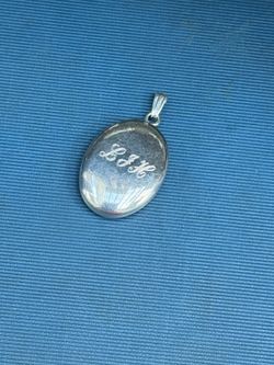 Lift. Jesus. Higher Locket 925 Sterling Silver