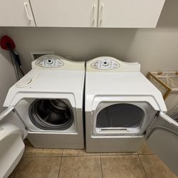 MayTag Electric Washer and Dryer 